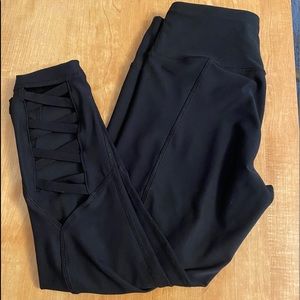 Black Capri Leggings 90 degrees Size S